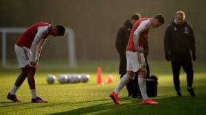 Arsenal verliert zwei Spieler